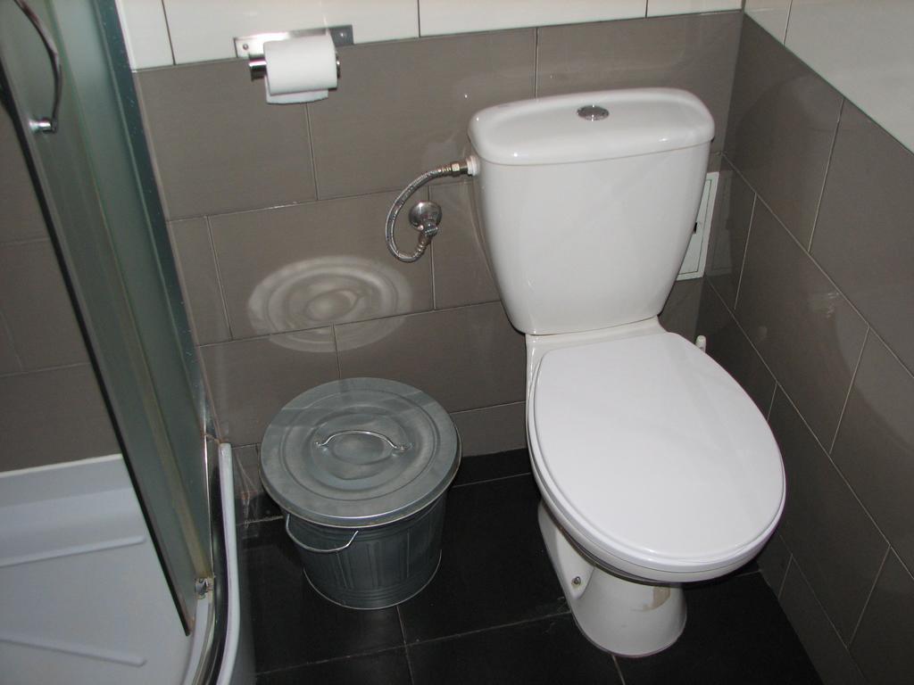 Hostel Fabryka Влоцлавек Экстерьер фото