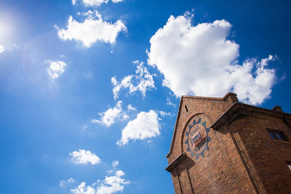 Hostel Fabryka Влоцлавек Экстерьер фото